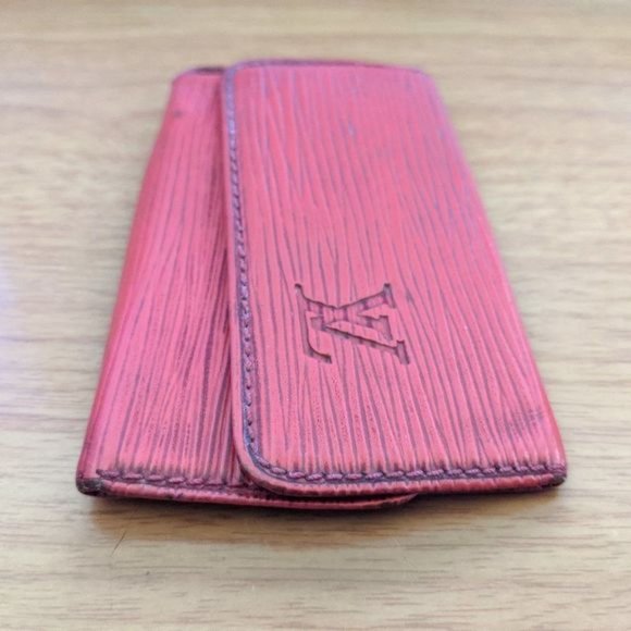 Louis Vuitton Epi Key Holder/Wallet #903💥PRICE DROP💥 - Picture 4 of 9